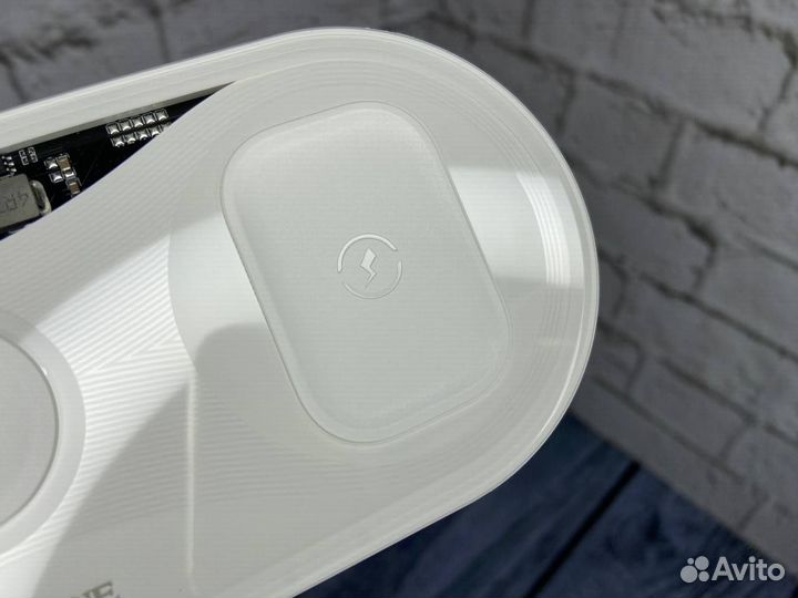 Borofone беспроводная зарядка 3 в 1