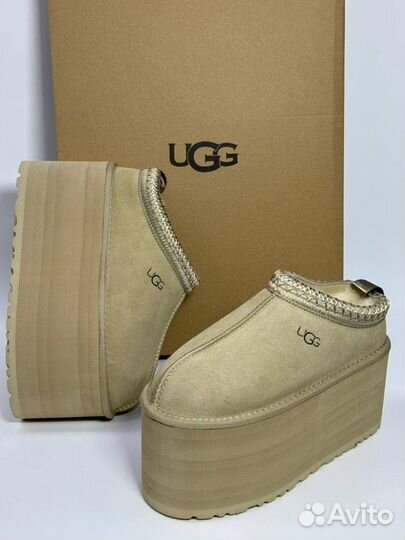 UGG Tazz Platform 