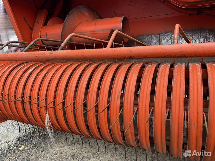 Пресс-подборщик Sipma Z224/1, 1998