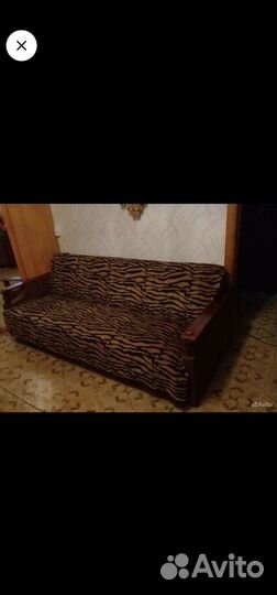 Диван-книжка