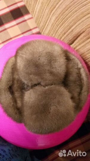 Женские зимние меховые шапки (см.фото)