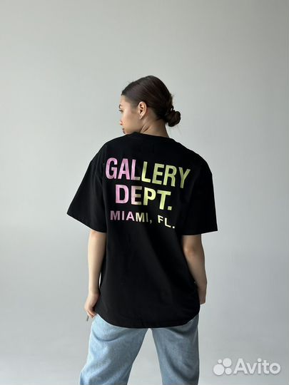 Футболка черная