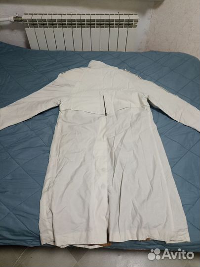 Плащ мужской because. Размер 96 по нашему 55-60