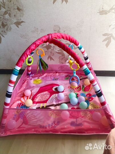 Коврик для новорожденного с игрушками развивающий