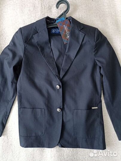 Костюм школьный