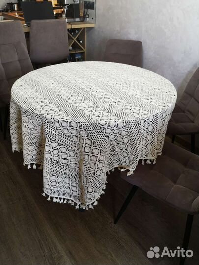 Скатерть вязанная