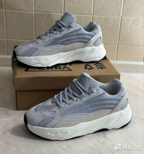 Adidas yeezy 700 v2 мужские кроссовки