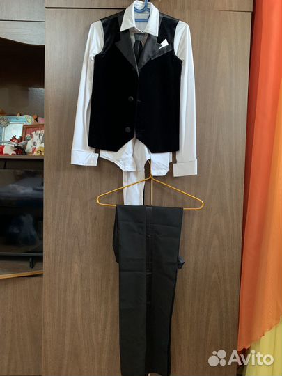 Костюм для бальных танцев