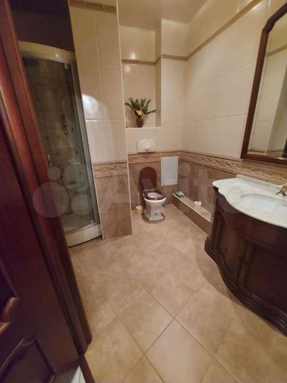 2-к. квартира, 100 м², 8/22 эт.