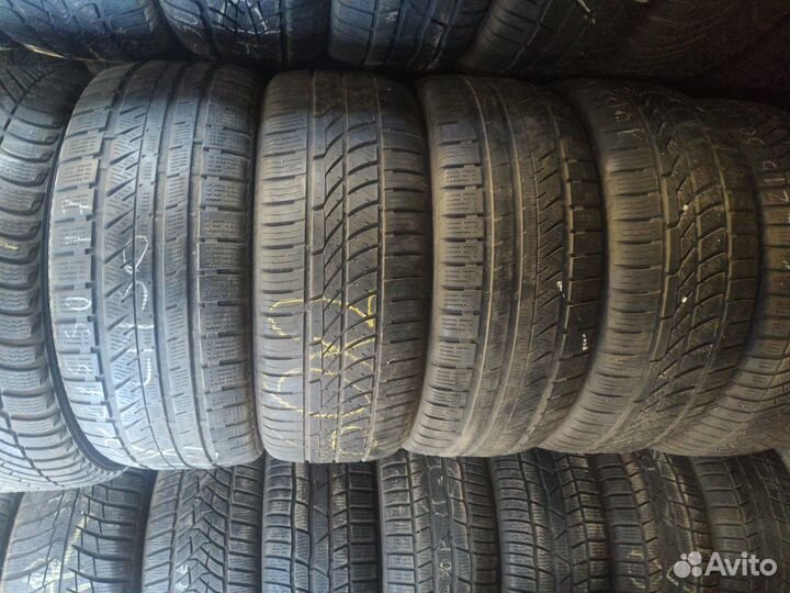 Bridgestone Blizzak LM-30 235/45 R19