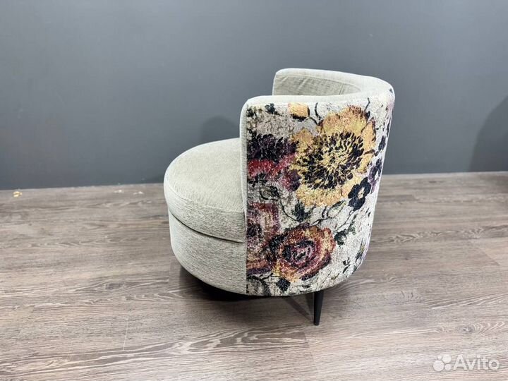 Компактное кресло Кальяри