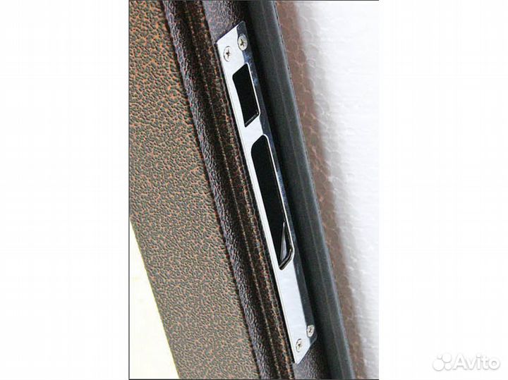 Дверь входная 