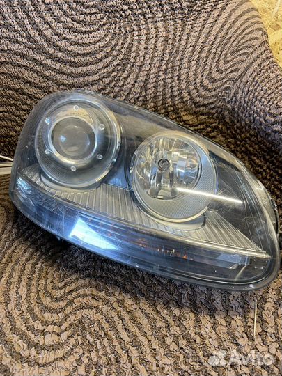 Фара левая правая, ксенон volkswagen jetta 5
