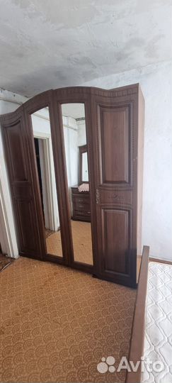 Спальный гарнитур бу