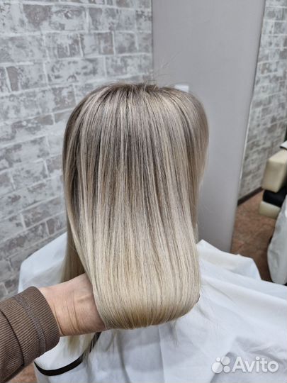 Окрашивание волос. Стрижка волос