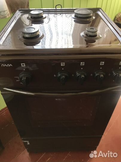 Газовая плита б/у в очень хорошем состоянии