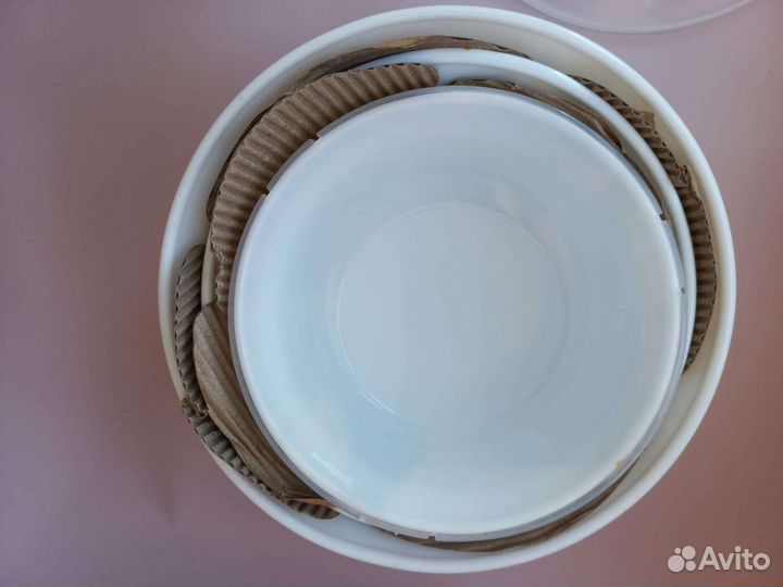 Набор салатников стеклокерамика новый с крышкой