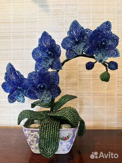 Орхидея из бисера