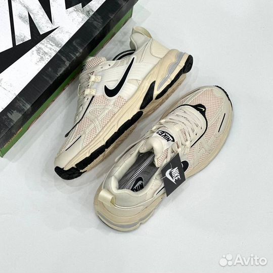 Кроссовки Nike v2k run runtekk