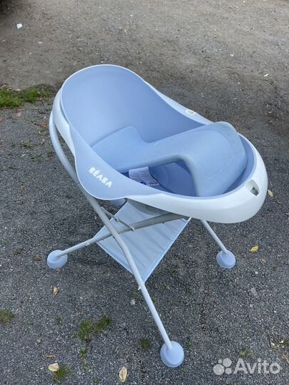 Ванночка - пеленальный столик с подставкой beaba