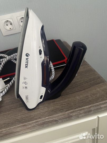 Утюг дорожный Vitek