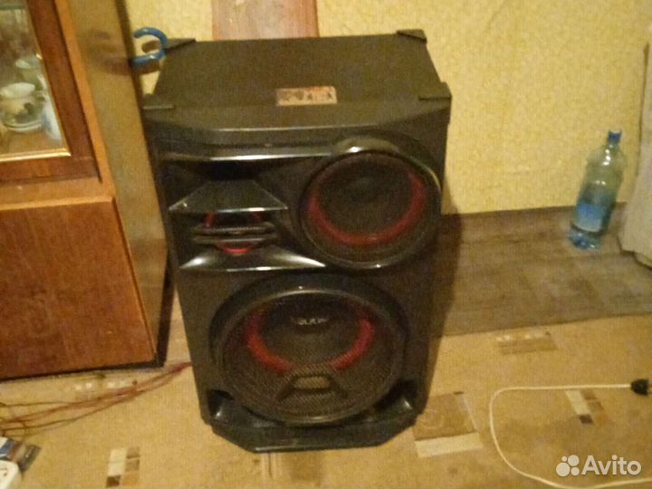 Музыкальный центр