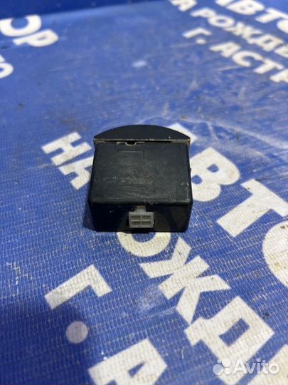 Кнопка регулировки скорости дворников Daewoo Nexia