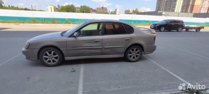 Subaru Legacy 2.5 AT, 2002, битый, 222 222 км