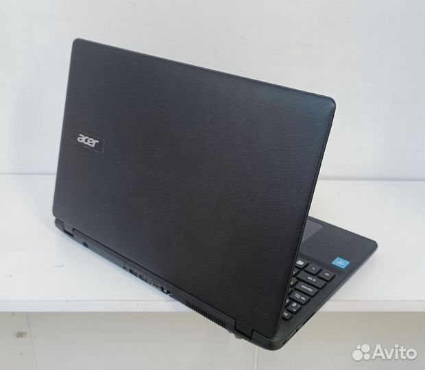Современный ноутбук acer