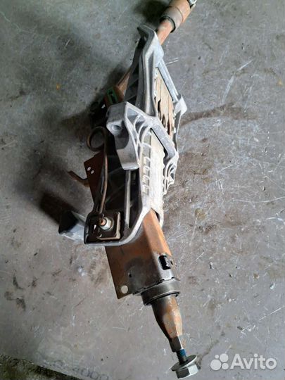 Рулевая колонка на Mazda 3
