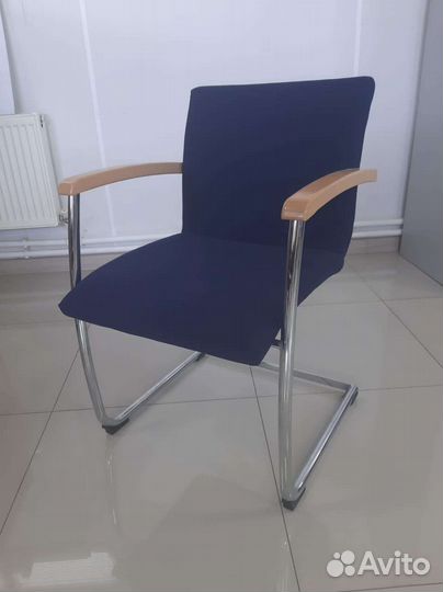 Конференц кресло, кресло для переговоров, кресло