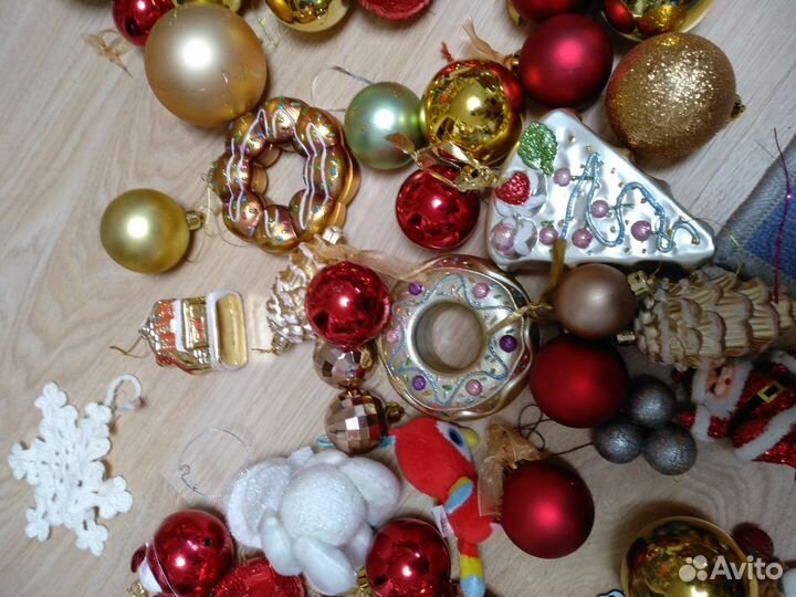 Новогодние украшения игрушки пакетом