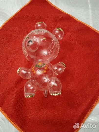 Выдувная стеклянная скульптура