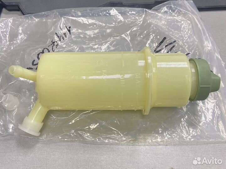 Бачок гур vw b3 b4