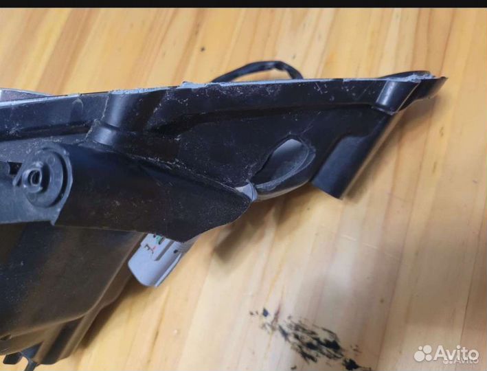 Фара на камри