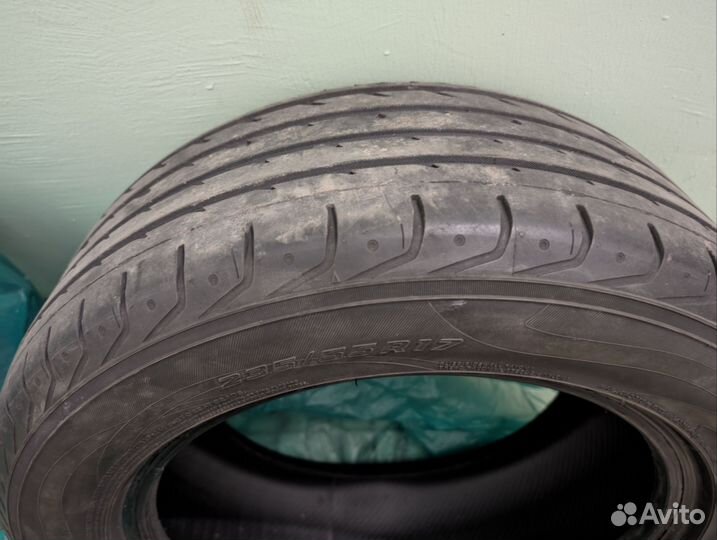 Yokohama Advan Sport V103S 235/55 R17 99Y