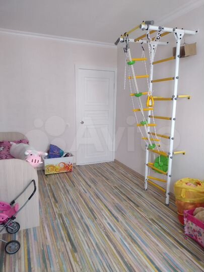 4-к. квартира, 86,2 м², 8/10 эт.