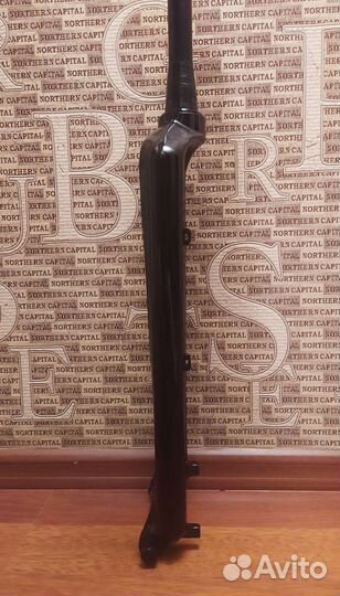 Вилка жесткая карбоновая 27.5/29