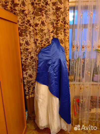 Вечернее платье в пол 46 размер