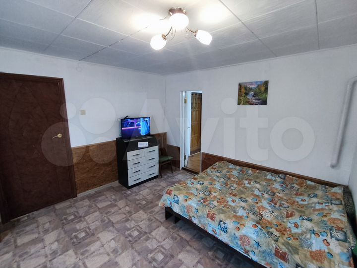 Дом 35 м² на участке 10 сот.