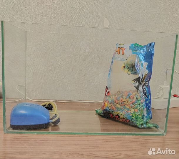 Аквариум, Фильтр для аквариума, камушки