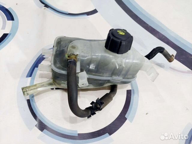 Расширительный бачок Renault fluence