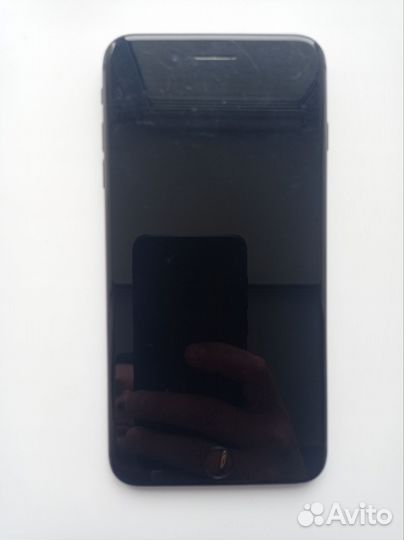 iPhone 8 Plus, 64 ГБ