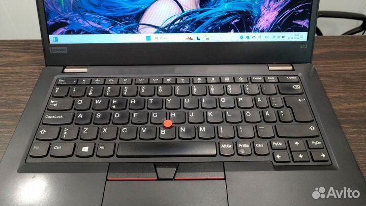 Бизнес ноутбук Lenovo для работы - i5 10Gen 16/256