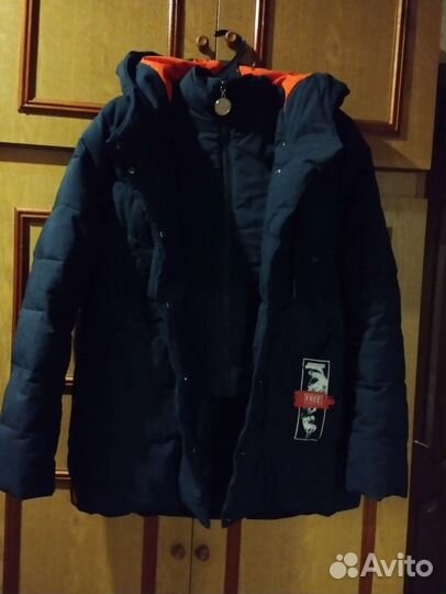 Куртка женская 48-50 размер