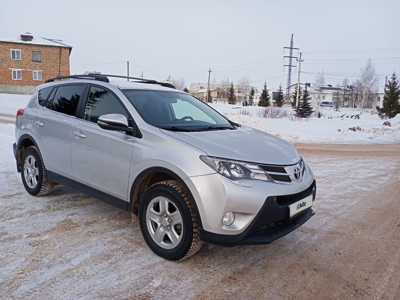 Toyota RAV4: фото владельца