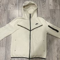 Nike tech fleece M