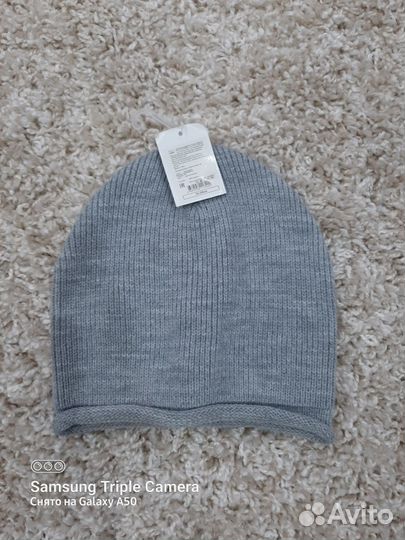 Новая демисезонная шапка Gloria Jean's