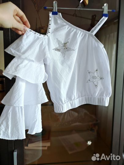 Нарядная кофточка для девочки 128- 134 размер