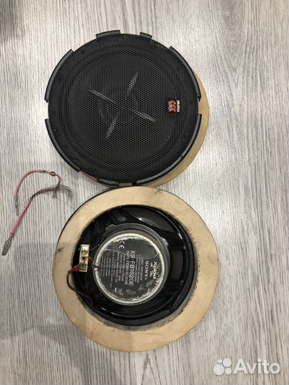 Акустические колонки